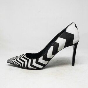 Nicholas Kirkwood Chevron Pumps